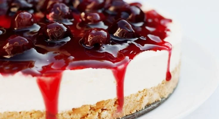 Cheesecake Cake