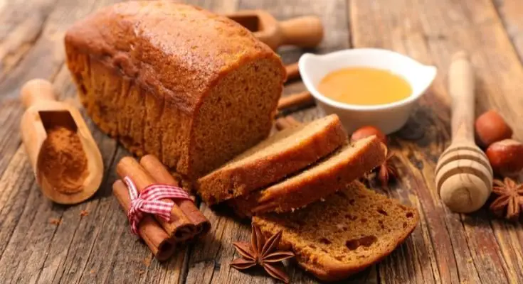 Gingerbread Cake