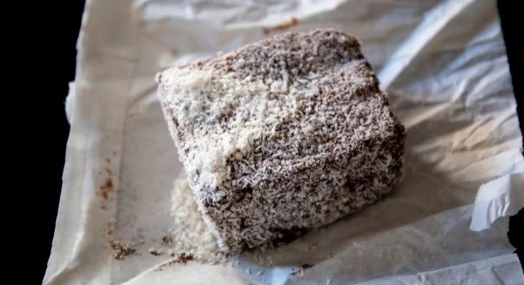 Lamington Cake