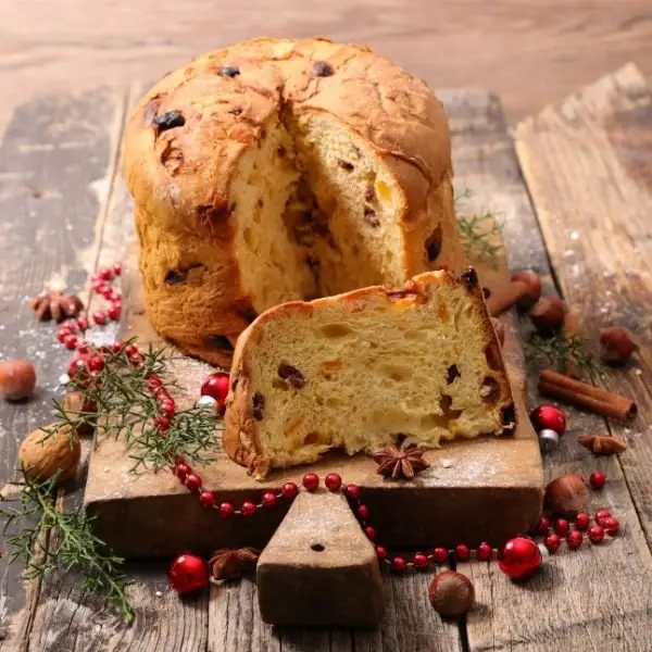 Panettone Cake