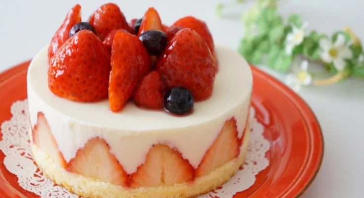 Strawberry Cake