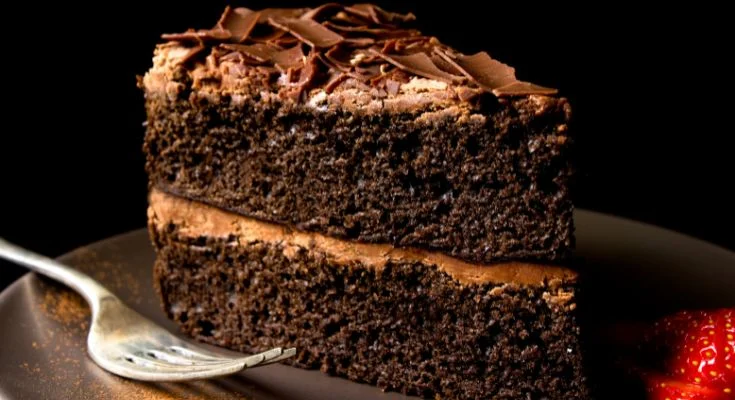 Does-Chocolate-Cake-Have-Caffeine