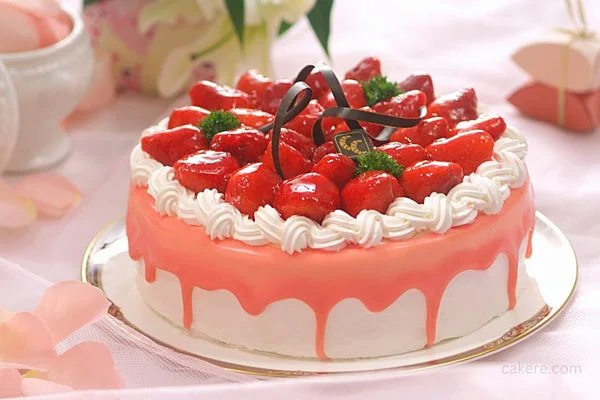 Strawberry Cake