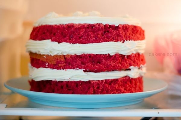 Red Velvet Strawberry Cake