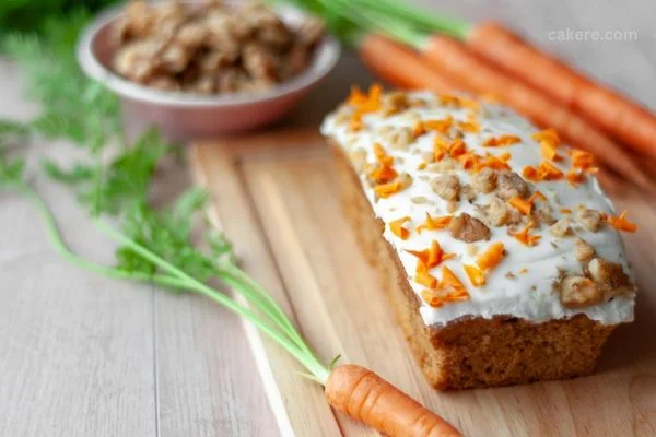 Skinny Carrot Cake